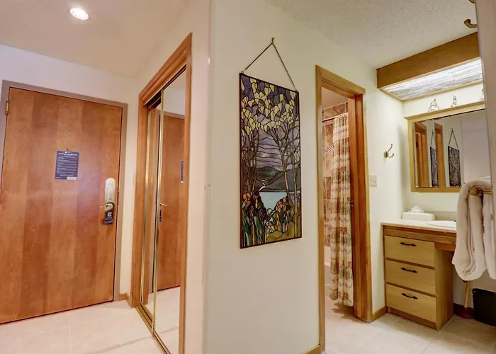 Vs741 Village Square Apartment